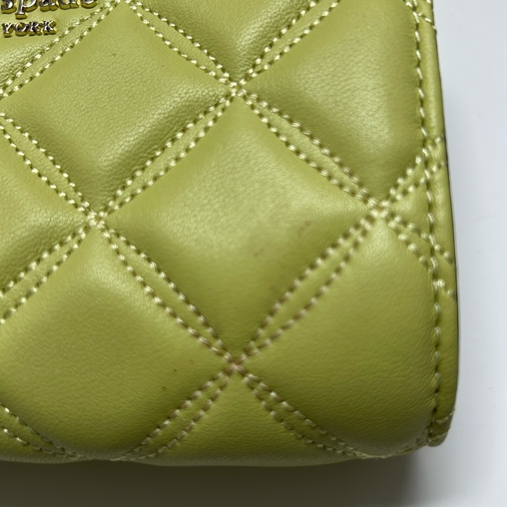 Kate Spade Pale Chartreuse Quilted Wallet NWOT - Picture 5 of 12